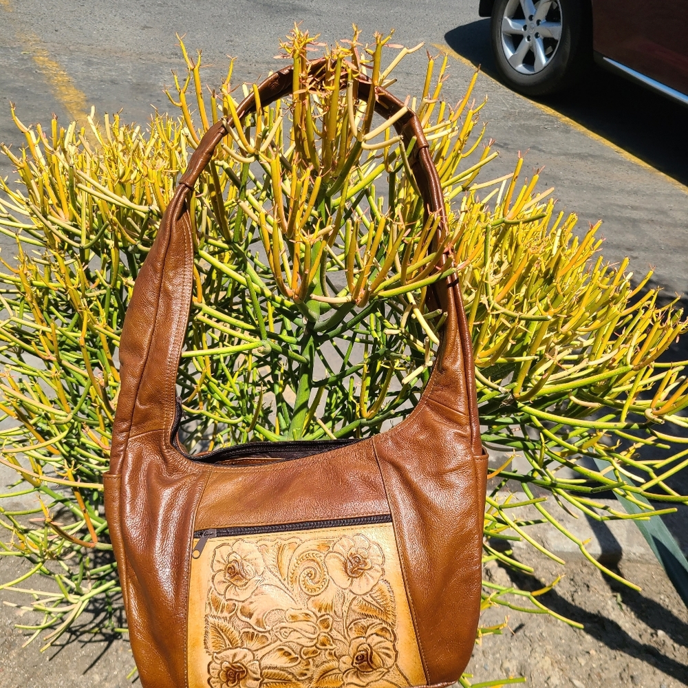 Crossbody shoulder bag - Picture 11 of 14